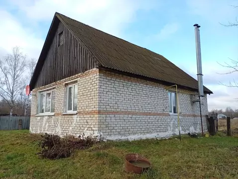 Дом в Рязанская область, Чучковский район, Завидовское с/пос, с. ...