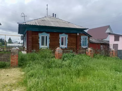 Дом в Алтайский край, Барнаул городской округ, с. Гоньба ул. Октября, ...