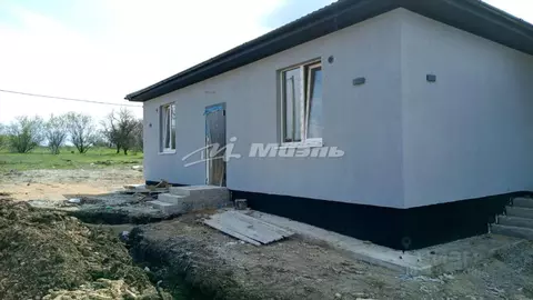 Дом в Крым, Симферопольский район, Трудовское с/пос, Источник СПК ул. ...