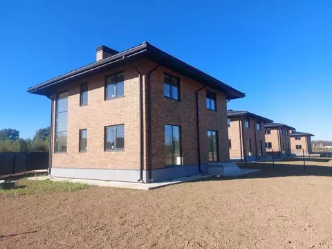 Коттедж в Московская область, Дмитровский муниципальный округ, ...