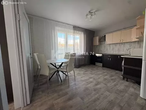 2-комнатная квартира: Миасс, улица Богдана Хмельницкого, 76 (50 м)