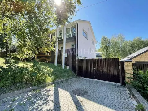 Таунхаус в Смоленская область, Смоленск пер. 4-й Краснофлотский, 13Д ...