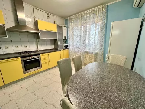 2-к кв. Тульская область, Тула просп. Ленина, 116 (81.0 м)