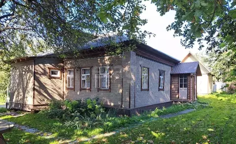 Дом в Калужская область, Малоярославецкий район, Коллонтай с/пос, д. ...