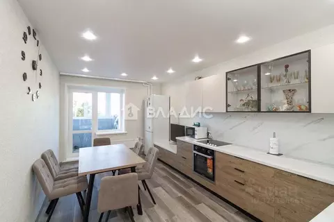 3-к кв. Владимирская область, Владимир просп. Строителей, 9А (81.63 м)