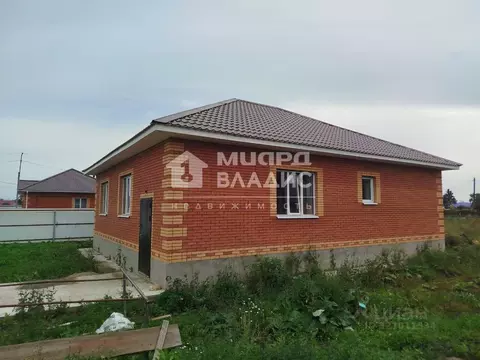 Дом в Омская область, Омский район, с. Пушкино ул. Ленина (100 м)