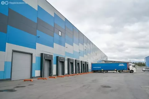 Склад (6426 м)