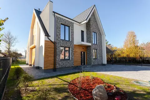 Дом в Калининградская область, Калининград Черноморская ул., 21 (232 ...