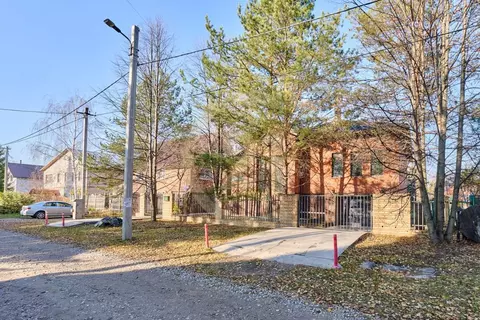 Дом в Пермский край, Пермь Яблоневая ул., 32 (359 м)