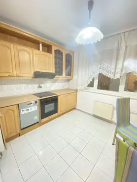 3-к кв. Москва Сивашская ул., 7 (75.0 м)