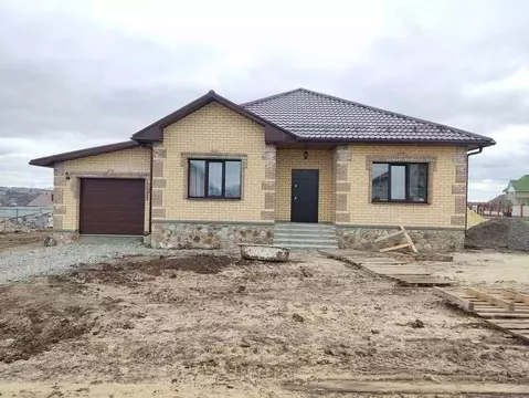 Дом в Белгородская область, Белгородский район, Никольское с/пос, с. ...