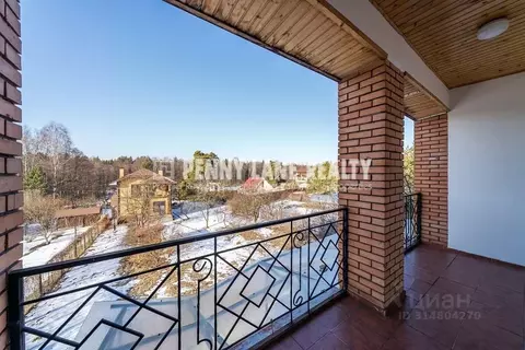 Коттедж в Московская область, Черноголовка городской округ, с. ...