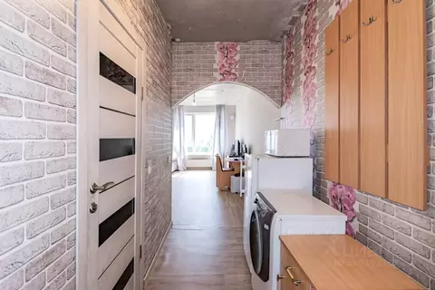 Студия Свердловская область, Екатеринбург ул. Пехотинцев, 2В (25.1 м)