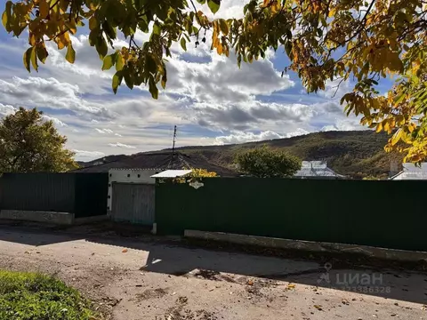 Дом в Крым, Бахчисарайский район, с. Долинное ул. Ленина, 32 (85 м)