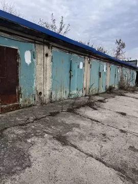 Гараж в Красноярский край, Красноярск Караульная ул., 7 (18 м)