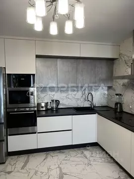 3-к кв. Тюменская область, Тюмень Полевая ул., 117к1 (85.3 м)