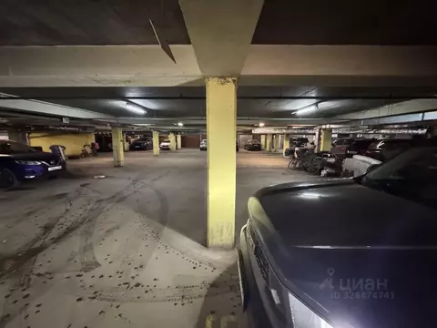 Гараж в Санкт-Петербург 1-я Утиная ул., 32 (32 м)