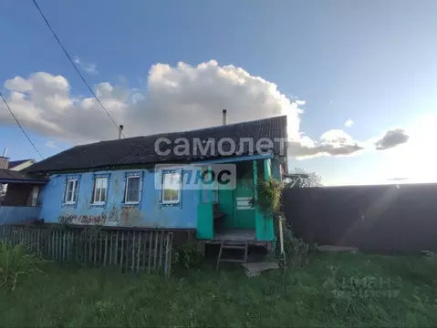 Дом в Курская область, Золотухинский район, Будановский сельсовет, д. ...