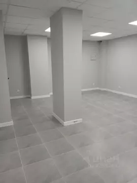 Помещение свободного назначения в Курская область, Курск просп. ...