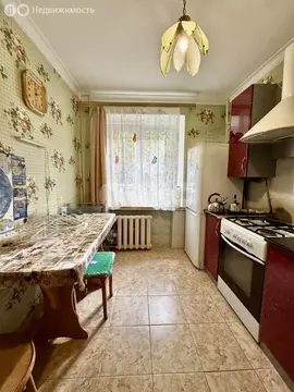 2-комнатная квартира: Майкоп, Депутатская улица, 8 (48 м)