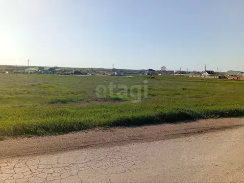 Участок в Крым, Ленинский район, Семисотское с/пос, с. Каменское ул. ...