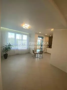 Продается 2-комнатная квартира