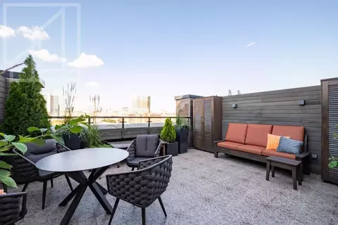 2-к кв. Москва ул. 3-я Ямского Поля, 9 (130.0 м)