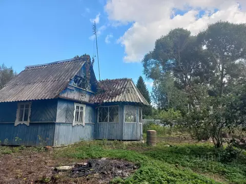Дом в Ленинградская область, Волховский район, Кисельнинское с/пос, ...