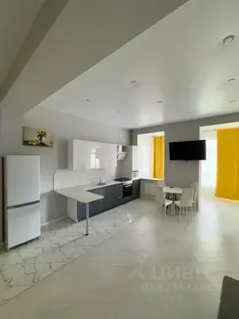 1-к кв. Ставропольский край, Кисловодск ул. Горького, 1 (87.0 м)