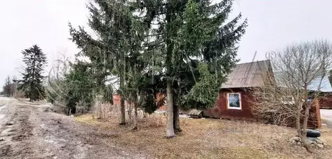 Дом в Карелия, Лахденпохский муниципальный округ, пос. Куликово ул. ...