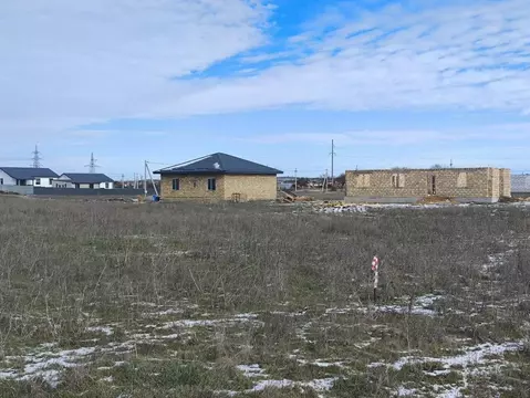 Участок в Крым, Симферопольский район, с. Урожайное  (8.0 сот.)