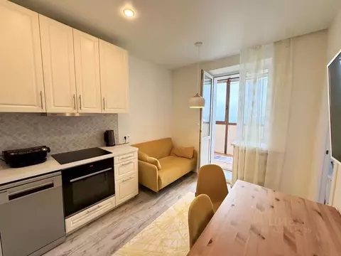 1-к кв. Санкт-Петербург ул. Верности, 14К2 (50.7 м)