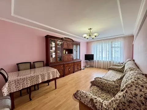 2-к кв. Кабардино-Балкария, Нальчик 9 Мая ул. (60.0 м)