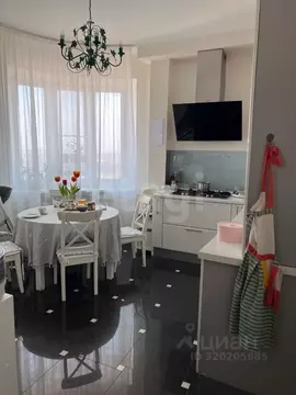 3-к кв. Астраханская область, Астрахань ул. Латышева, 7В (88.6 м)