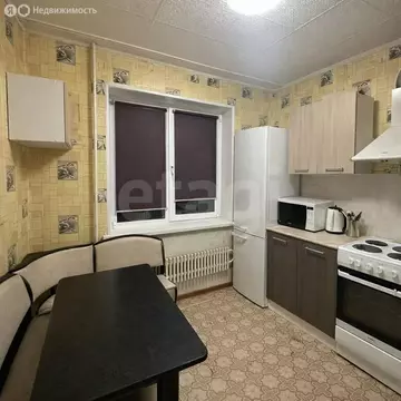 3-комнатная квартира: Озерск, бульвар Луначарского, 21 (62.7 м)