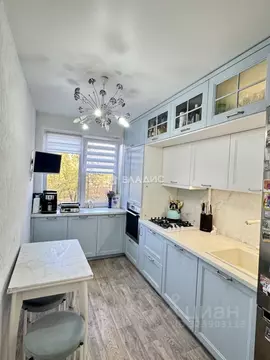 3-к кв. Волгоградская область, Волгоград бул. 30-летия Победы, 17А ...