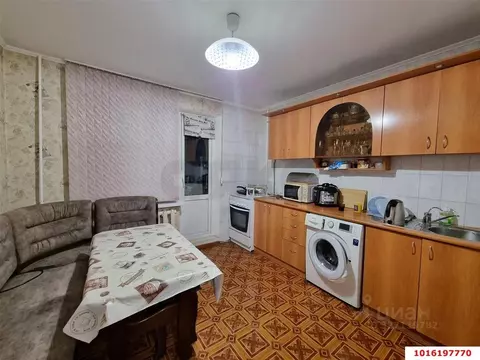 1-к кв. Краснодарский край, Краснодар Юбилейный мкр, ул. Думенко (39.5 ...