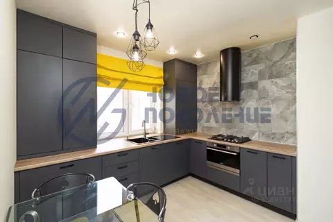 2-к кв. Омская область, Омск Заозерная ул., 21 (60.0 м)