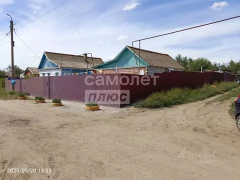 Дом в Калмыкия, Элиста городской округ, пос. Аршан ул. Голубое Золото, ...