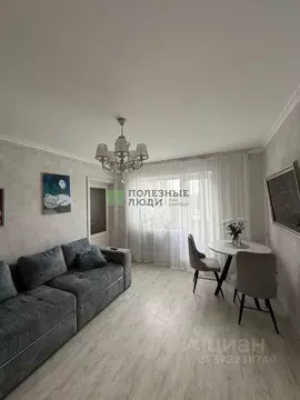 2-к кв. Курганская область, Курган Заозерный жилрайон, 1-й мкр, 14 ...