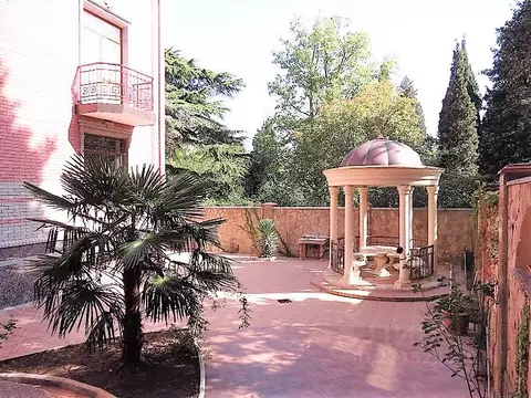 Дом в Крым, Ялта ул. Садовая (486 м)