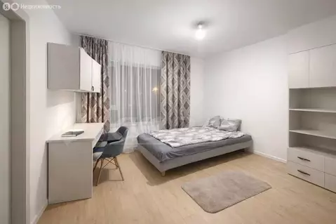 3-комнатная квартира: Тюмень, улица Молодогвардейцев, 5к1 (84 м)