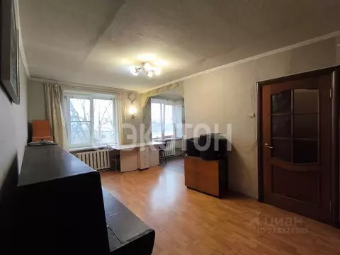 3-к кв. Ленинградская область, Отрадное Кировский район, Невская ул., ...