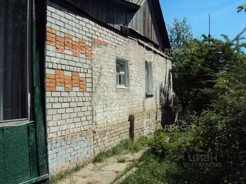 Дом в Волгоградская область, Волгоград пос. Ангарский, пер. Серебряный ...