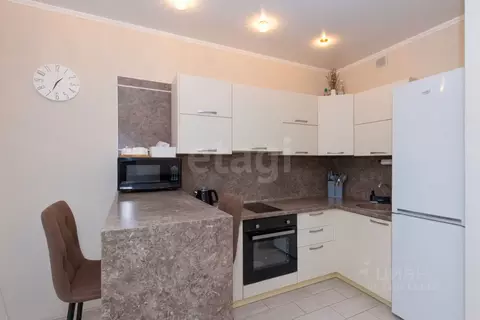Студия Тюменская область, Тюмень ул. Тимофея Чаркова, 81к2 (28.9 м)