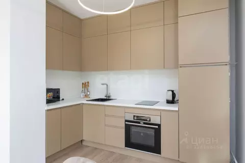 1-к кв. Тюменская область, Тюмень ул. Юрия Рогачева, 9к2 (46.5 м)