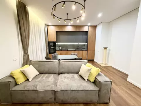 3-к кв. Москва ул. Каховка, 37к1 (120.0 м)