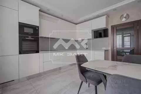 3-к кв. Санкт-Петербург Кременчугская ул., 19к2 (107.0 м)