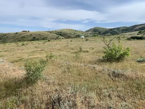 Участок в Крым, Феодосия муниципальный округ, с. Южное  (8.0 сот.)