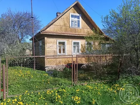 Дом в Ленинградская область, Лужский район, Толмачево городской ...